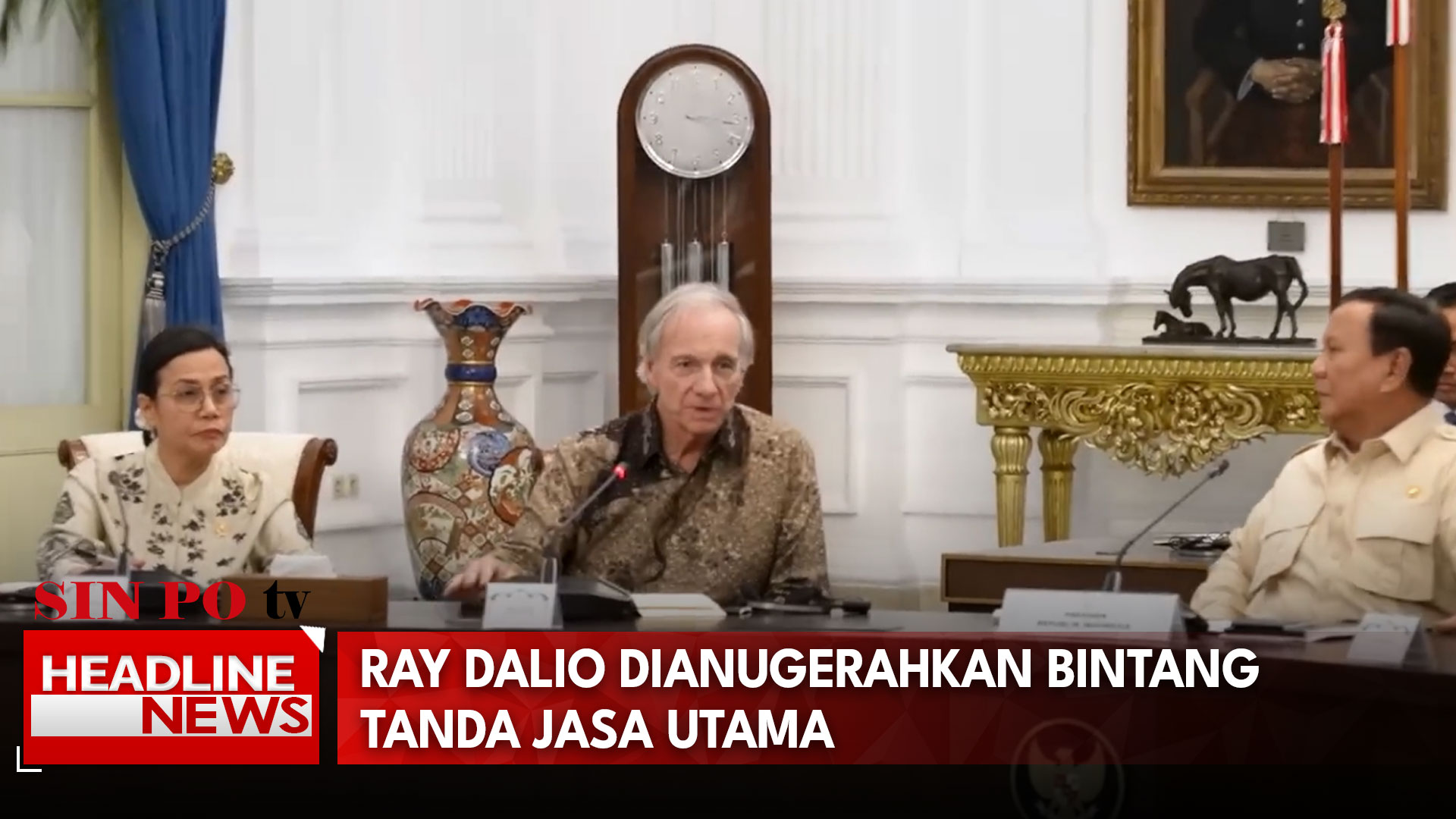 Ray Dalio Dianugerahkan Bintang Tanda Jasa Utama