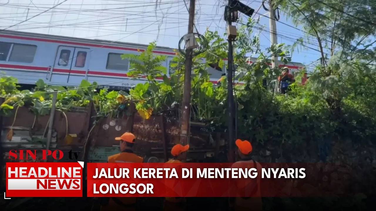 Jalur Kereta Di Menteng Nyaris Longsor
