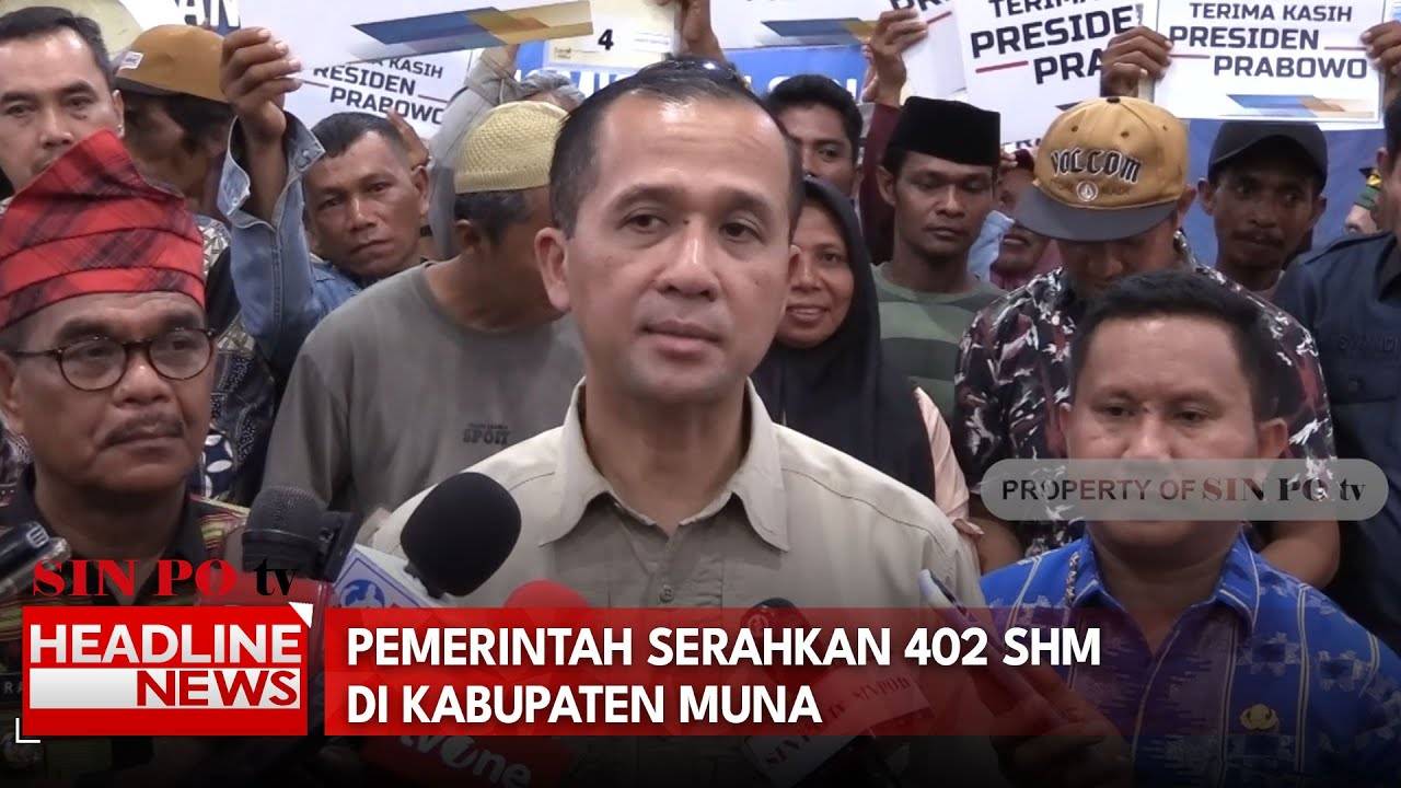 Pemerintah Serahkan 402 SHM di Kabupaten Muna