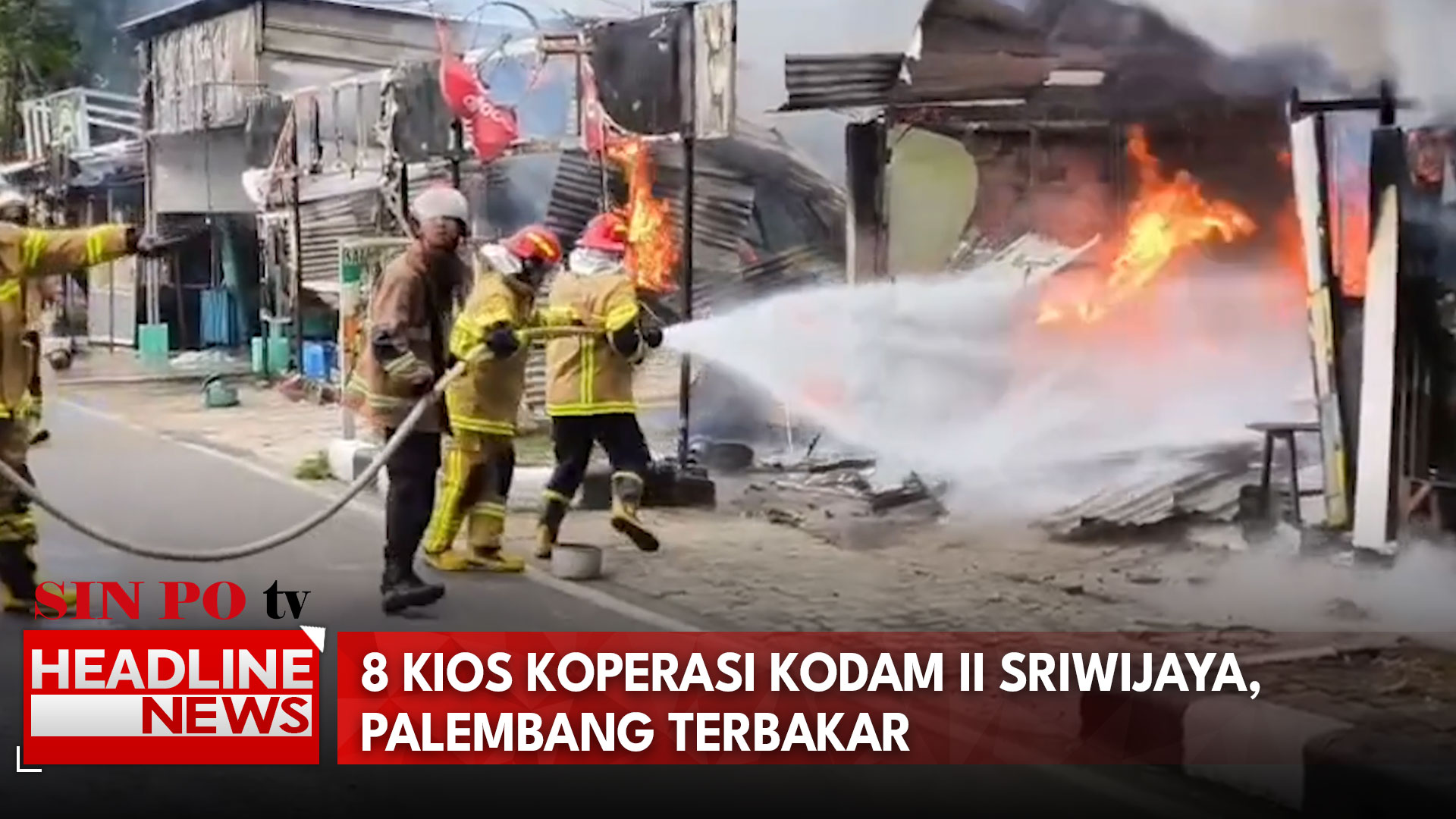 8 Kios Koperasi Kodam II Sriwijaya, Palembang Terbakar