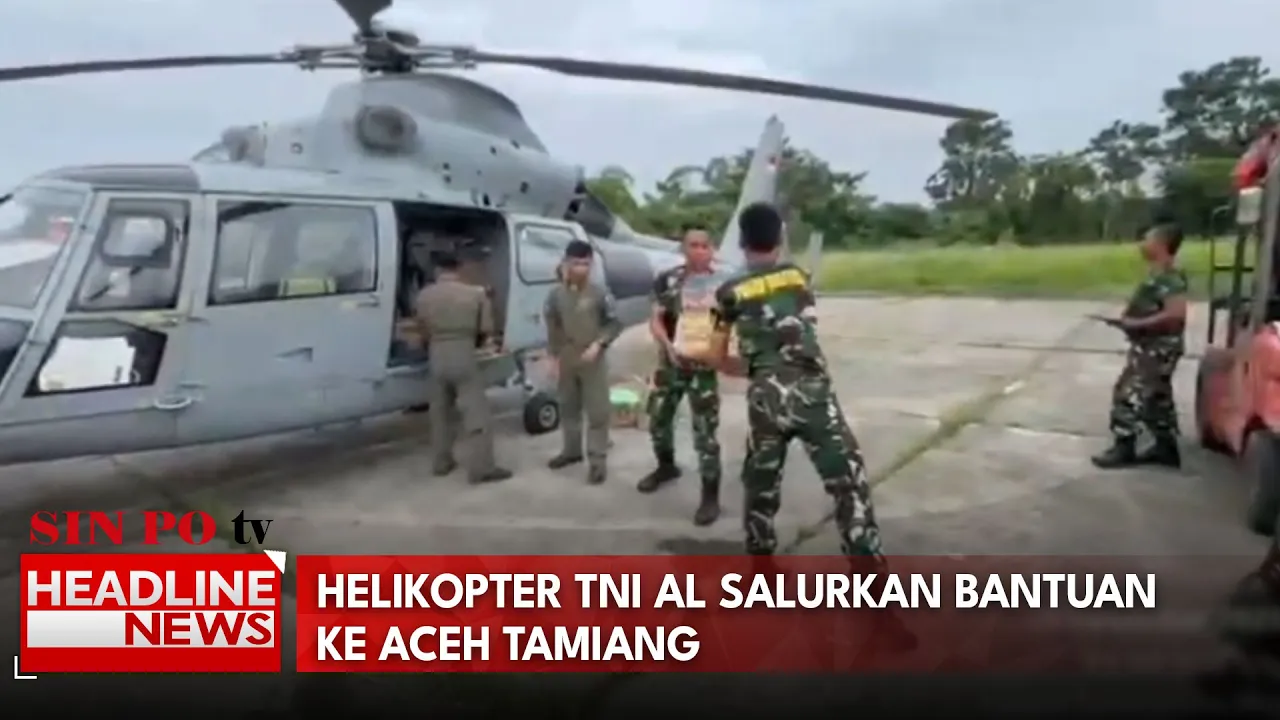 Helikopter TNI AL Salurkan Bantuan ke Aceh Tamiang