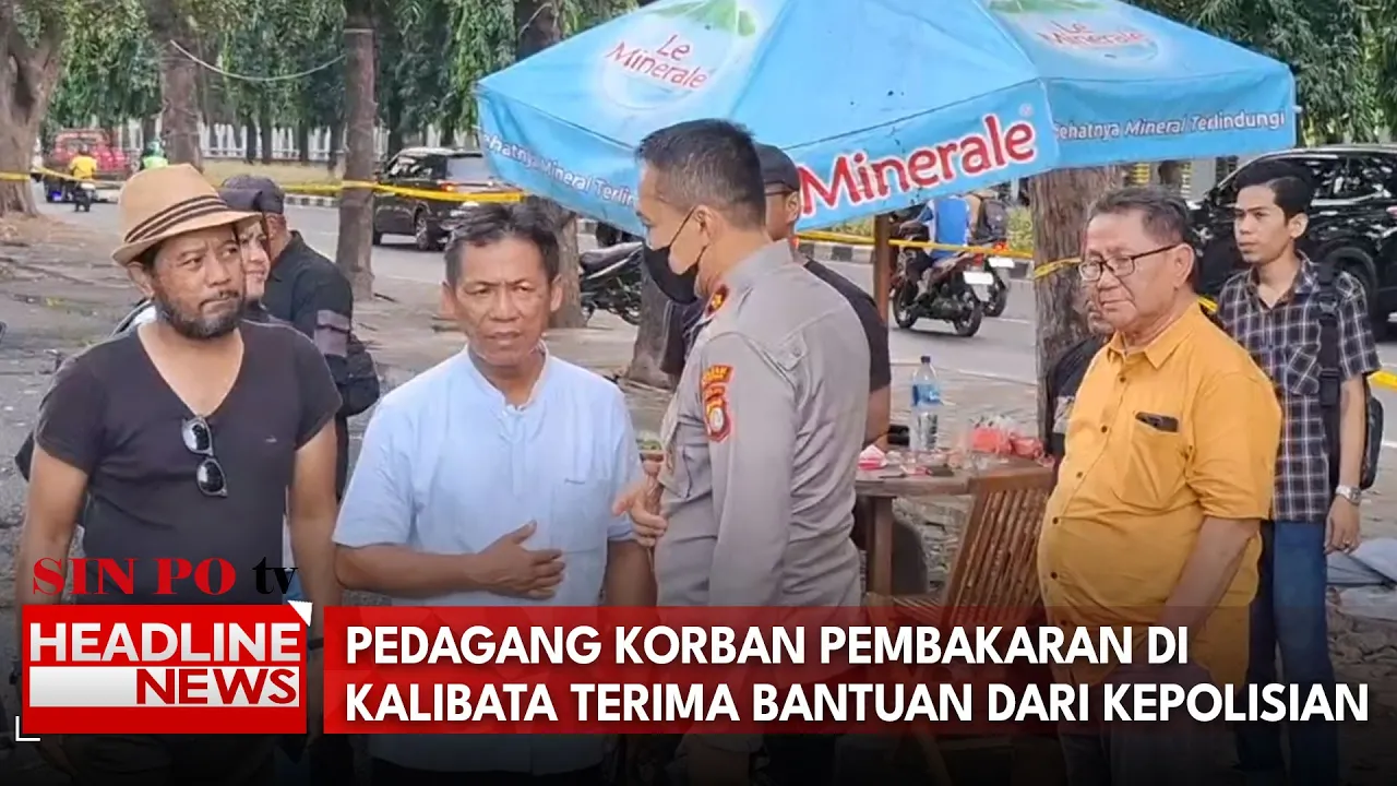 Pedagang Korban Pembakaran Di Kalibata Terima Bantuan Dari Kepolisian