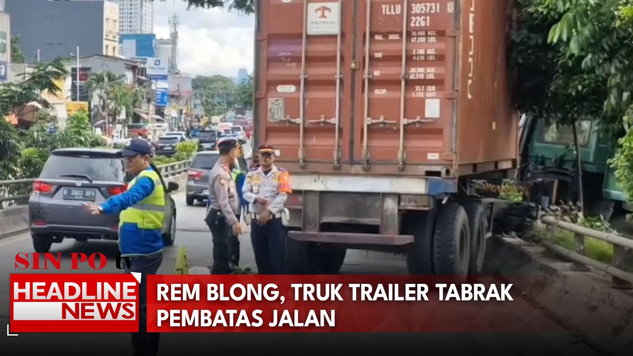 Rem Blong, Truk Trailer Tabrak Pembatas Jalan