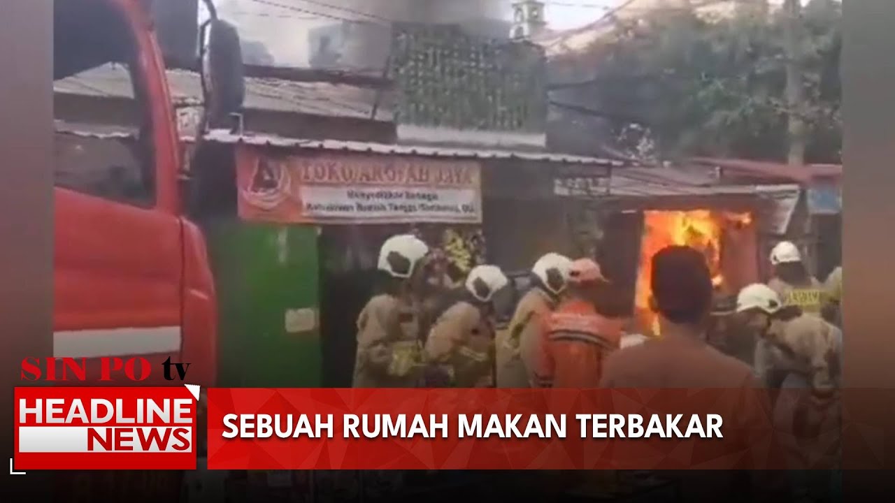 Sebuah Rumah Makan Terbakar