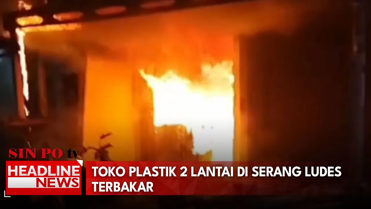 Akibat Percikan Api Dari Bensin, Toko Plastik 2 Lantai Di Serang Ludes Terbakar