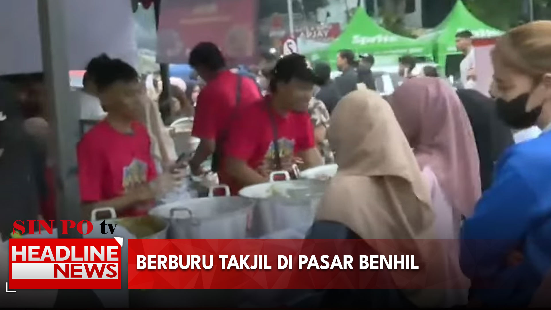 Berburu Takjil Di Pasar Benhil