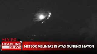 Meteor Melintas Di Atas Gunung Mayon