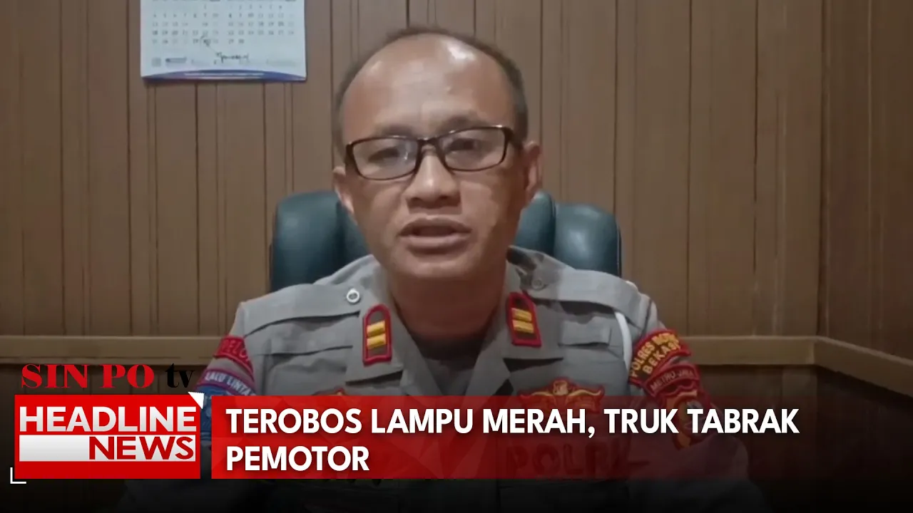 Terobos Lampu Merah, Truk Tabrak Pemotor