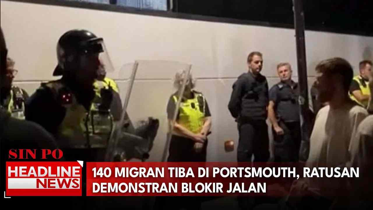 140 Migran Tiba di Portsmouth, Ratusan Demonstran Blokir Jalan