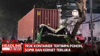 Truk Kontainer Tertimpa Pohon, Sopir Dan Kernet Terluka